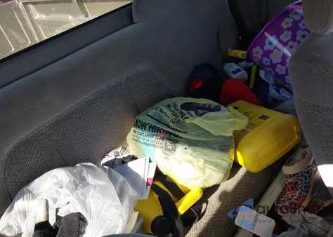 1998 Chevrolet C2500 Fleetside z USA, uszkodzony, nr VIN 1GCGC29R6WE161757